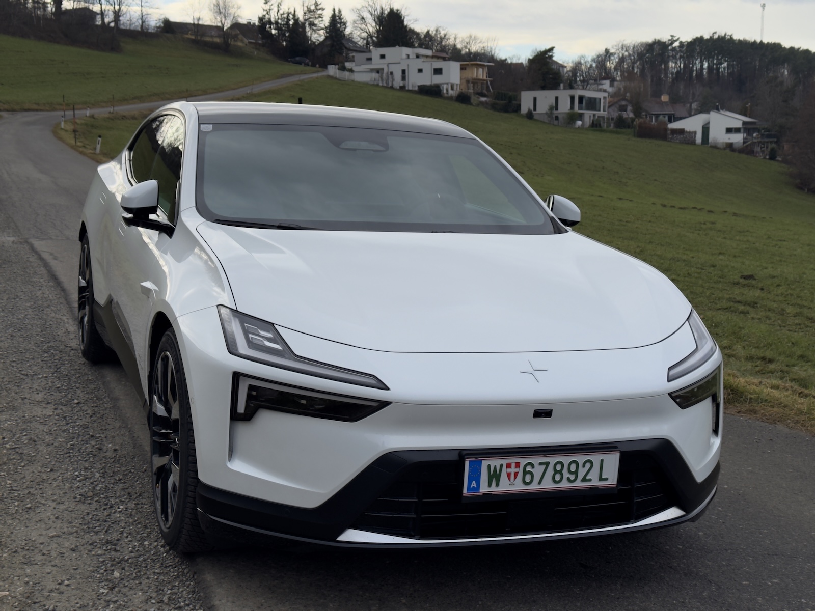 Polestar 4 (Long Range Dual Motor) im Test: Großartiges Auto mit Detailschwächen